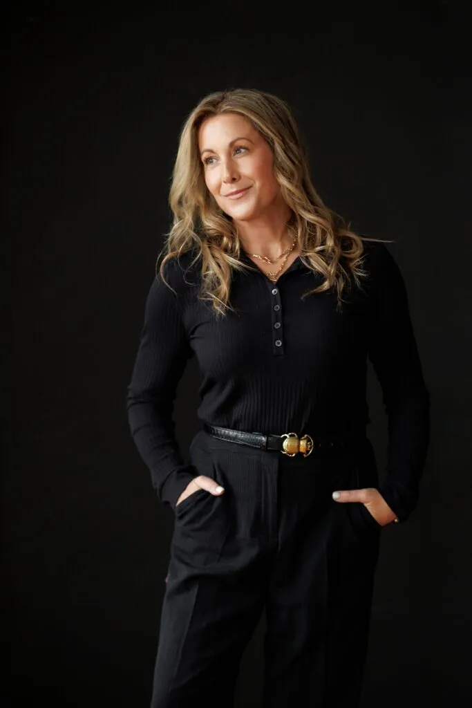 Realtor Emily Sachs Wong poses for branding photos at a chicago photo studio