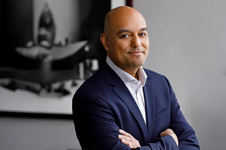 an executive poses for a portrait at magnetar financial